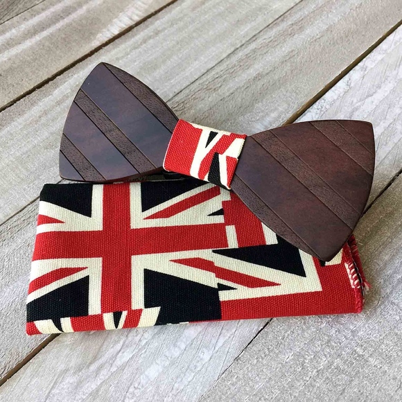 Men's Wooden Bow Tie - Picture 1 of 6